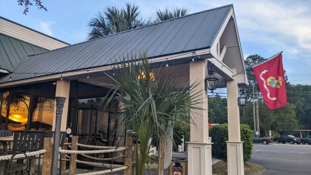 Gilligan's Seafood Restaurant Beaufort SC Review Green Vacation Deals